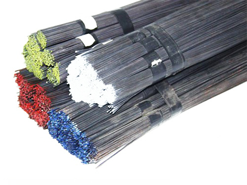 цветная декоративная стальная профилированная проволока искусственные елки венки цветы производитель в Польше